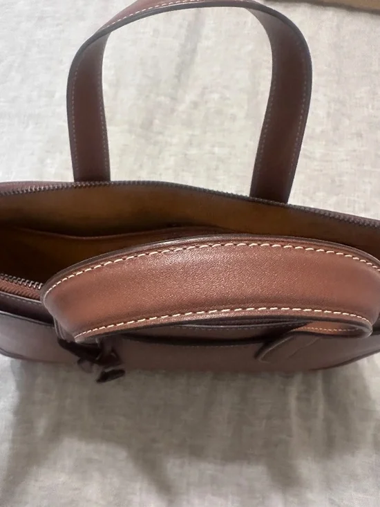 Coach Isaac Workbag - Picture 6 of 11